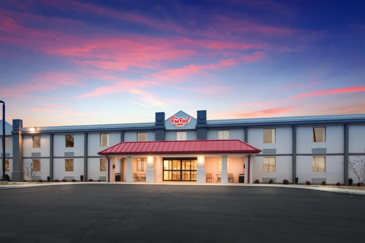 Red Roof Inn Chester Exterior foto